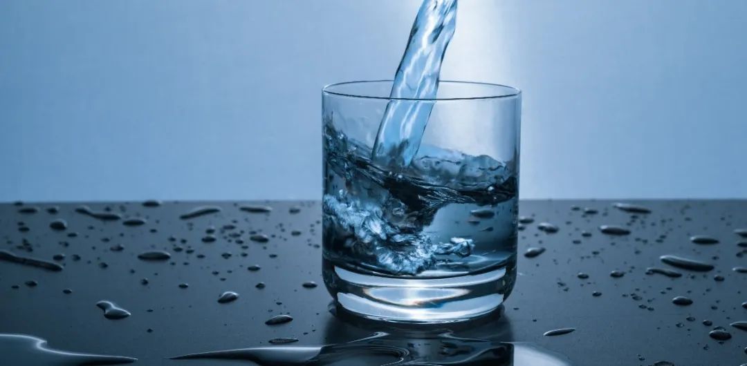 【內含福利】米科，給你一杯“安全水”